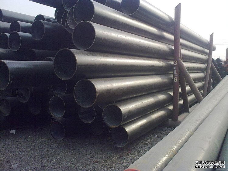 Hot-rolled steel pipe