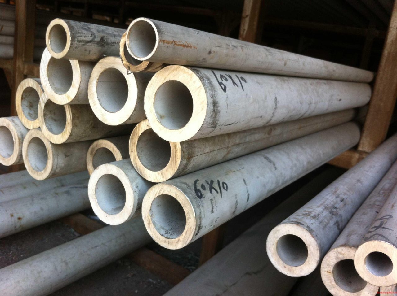 304l-tubo de aço inoxidável-1280x956.jpg